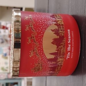 Bath and Body Works Candle - Tis The Season